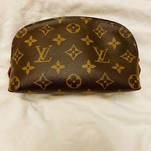 Louis Vuitton Monogram Cosmetics Bag!!!